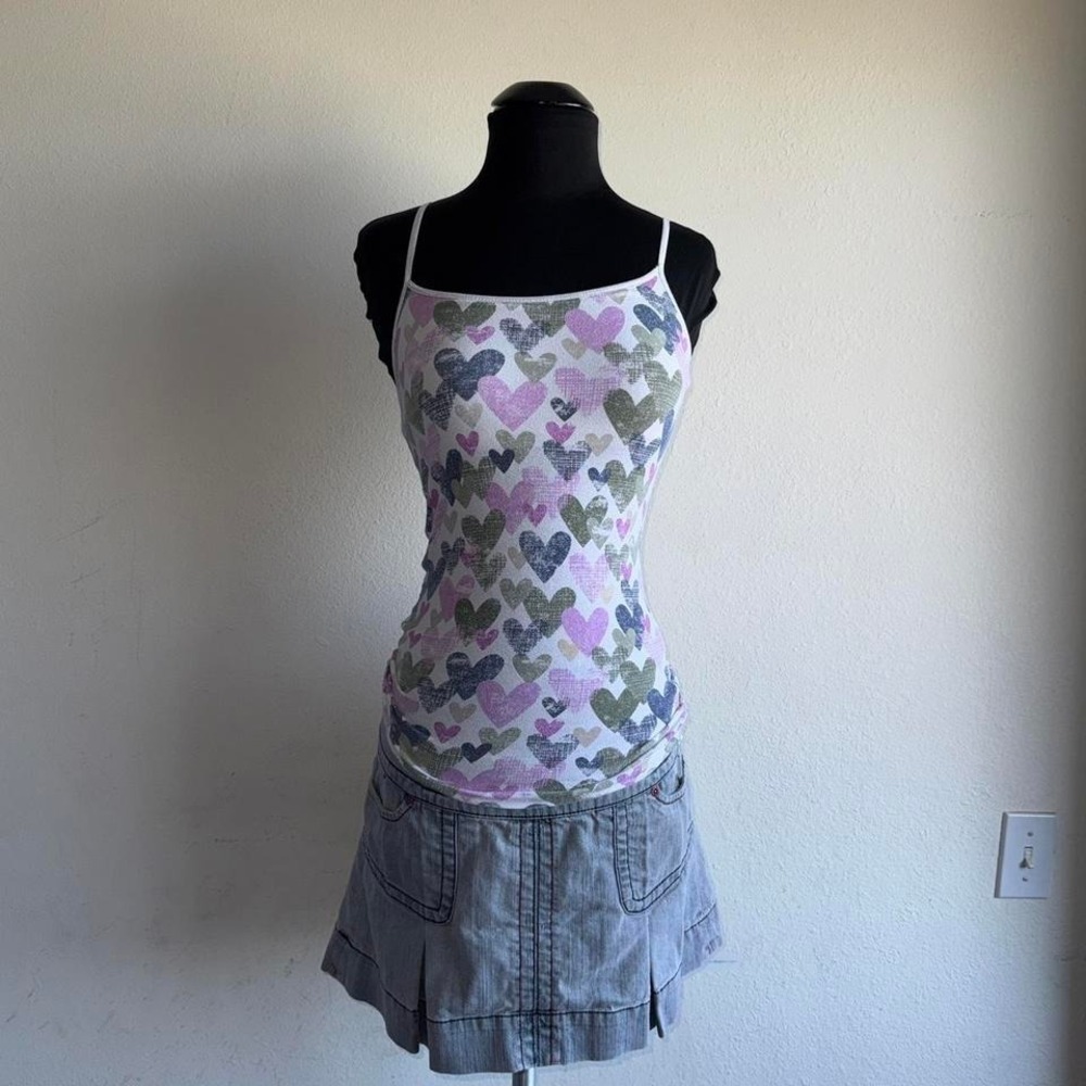 Aeropostale white aop crosshatch heart print cami purple spaghetti strap